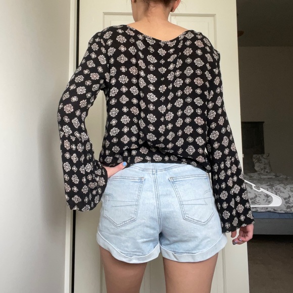 American Eagle Crop Blouse - Picture 3 of 7